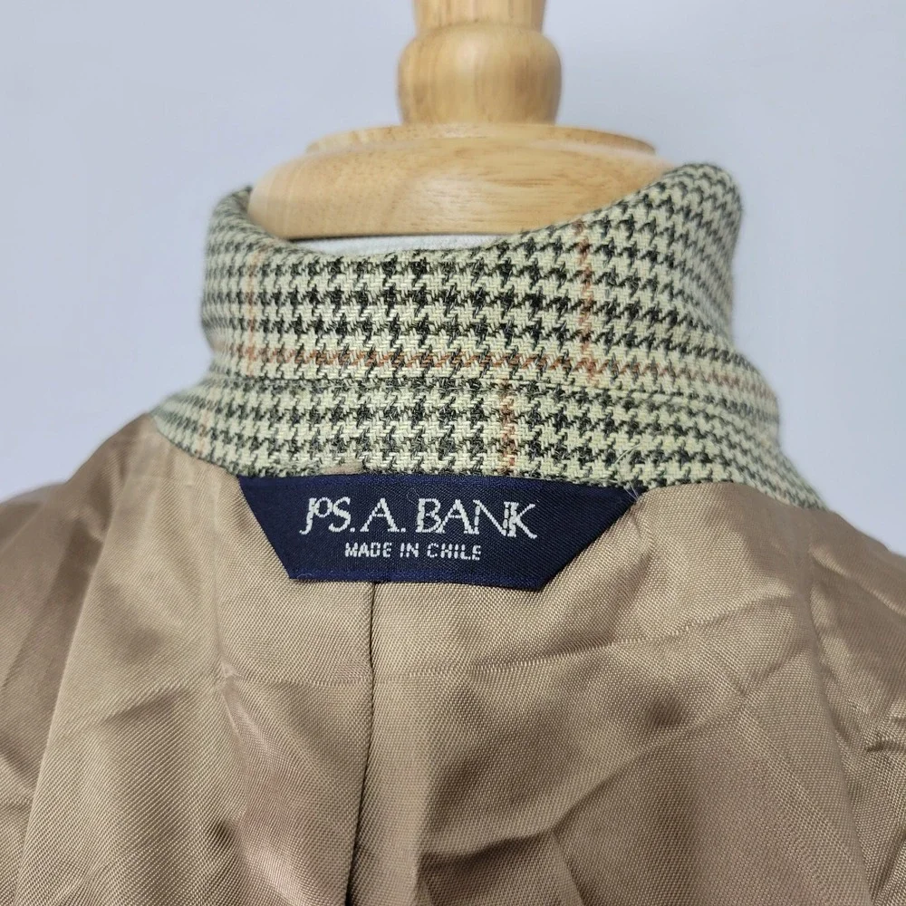 JOS A BANK‎ Men's Sport Coat Blazer Two Button Beige Houndstooth Wool Size 46L